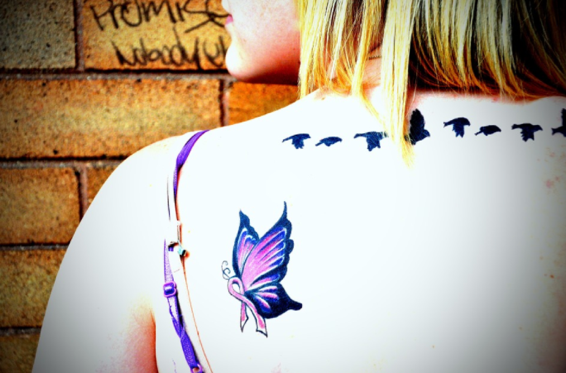 Tatuajes de insectos y su increíble significado - Tatuajes y piercings L'Embruix